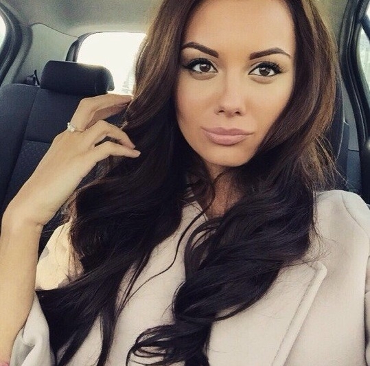 Я готова подарить тебе незабываемые моменты наслаждения и удовольствия. Мои услуги включают классический секс, оральный, анальный и ролевые игры. Я могу стать твоей игривой кошечкой или страстной госпожой, все зависит от твоих предпочтений.🔥
📸 Смотри мои соблазнительные фото и убедись, что я настоящая красотка.💋
🌟 У меня много довольных клиентов, которые остаются восхищены моими навыками и страстностью. Ты можешь найти отзывы обо мне на различных эскорт-сайтах и в соцсетях. Клиенты отмечают мою дружелюбность, открытость и профессионализм.✨
📍 Я нахожусь в Москве и готова встретиться с тобой в любое удобное для тебя время. Организация встреч проходит в атмосфере конфиденциальности и комфорта. Ты окажешься в руках опытной спутницы, которая знает, как доставить удовольствие своим клиентам.💫
💃 Не упусти возможность окунуться в мир страсти и наслаждения со мной. Жду тебя, чтобы сделать нашу встречу незабываемой и особенной. Со мной ты испытаешь настоящий праздник для твоих смелых фантазий. Я готова дарить тебе море удовольствия.💕 Лиса